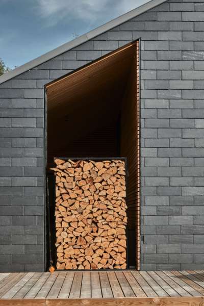 Slate, wood and steel profiles in stylish symmetry, Mågevej 11, 4040 Jyllinge